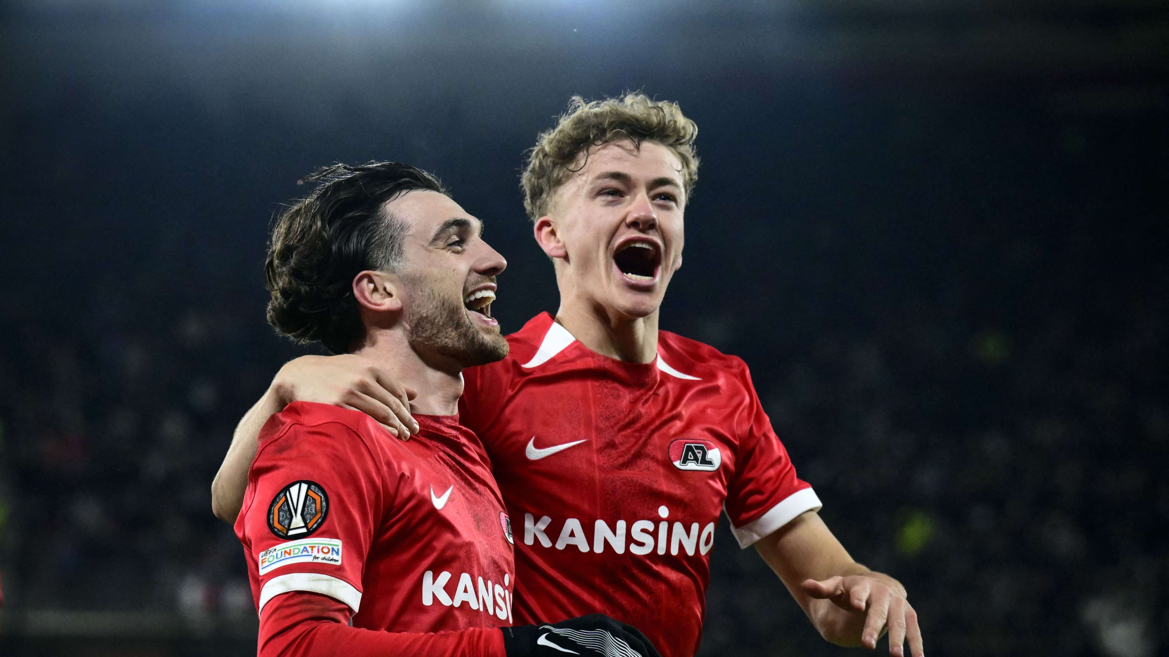 的年輕前鋒 的年輕前鋒